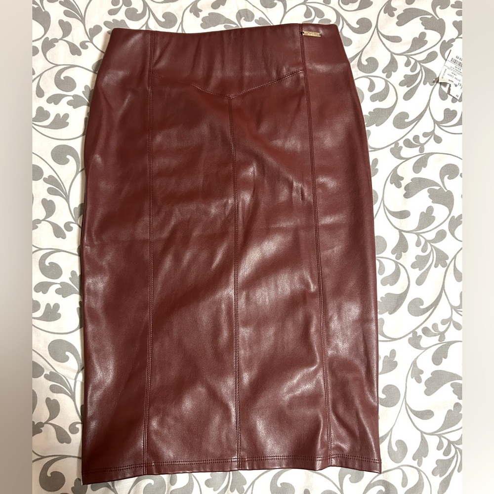 Pencil skirt